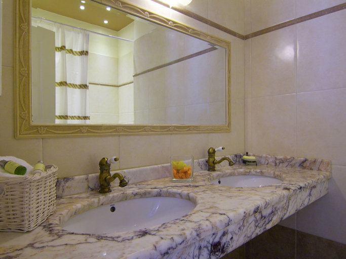 Bathroom 4, Beachfront Villa With a Private Pool, Crete