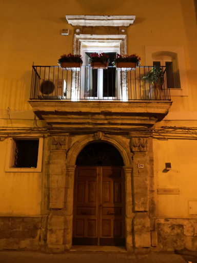 Others 5, Palazzo Gioffre, Caltanissetta