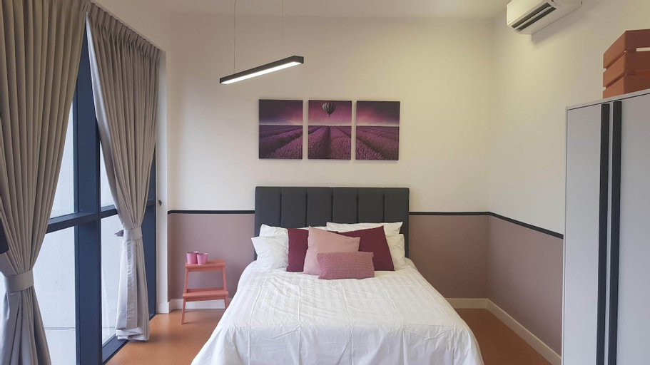 Bedroom 24