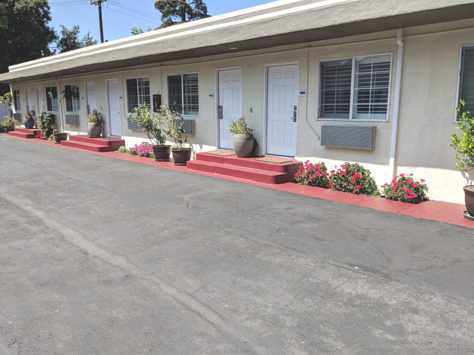 Exterior & Views 2, Wittle Inn, Santa Clara