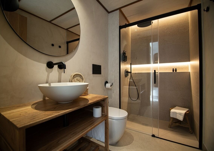 Bathroom 5, HOTEL ALBADES, Castellón