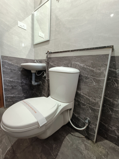 Bathroom 3, Shantham Service Apartments, Kinathukadavu, Coimbatore