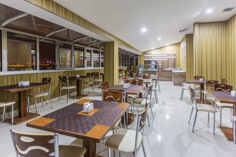 Food & Drinks 4, Riva Hotel, Baku