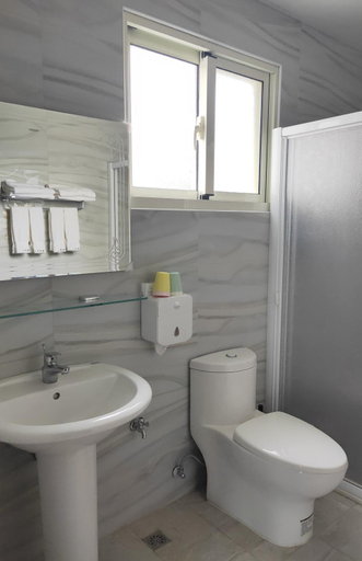 Bathroom 3, 響樂池上電梯民宿1663 Chishang Music Guesthouse 房價1800元以下不含早餐, Taitung