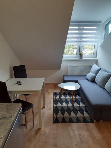 2, Attic rooms at Laisves avenue, Kauno