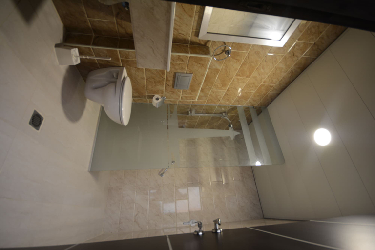 Bathroom 5, New Metropole Hotel, Jerusalem