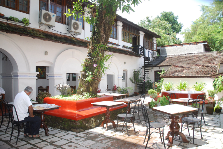 Food & Drinks 4, The Old Courtyard Hotel, Ernakulam