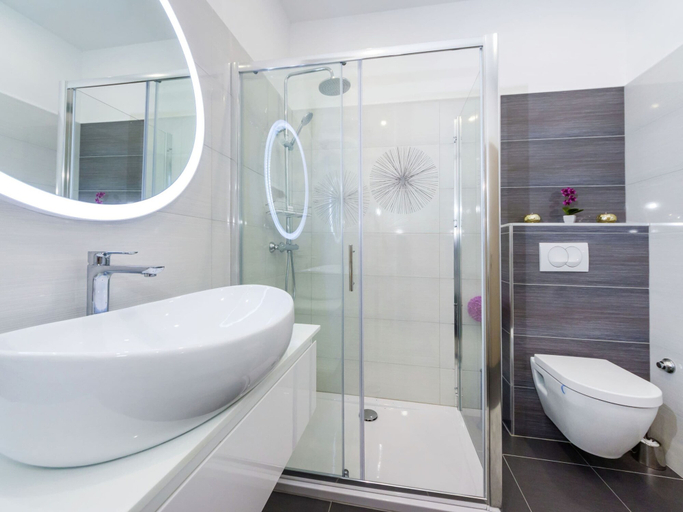Bathroom 4, Luxury Apartment in Zadar With Covered Terrace, Zadar