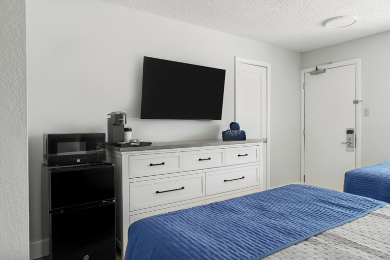 Bedroom 2, Mia's Boutique Hotel, Dare