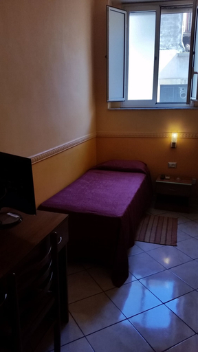 Bedroom 4, Hotel Gorizia, Catania