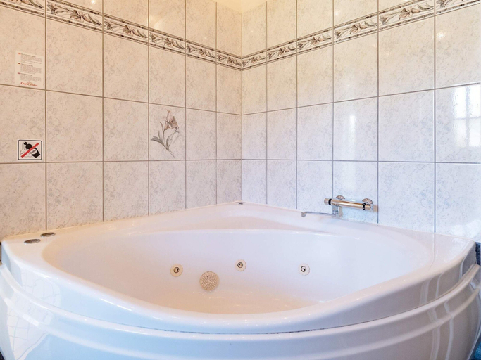 Bathroom, 5 Star Holiday Home in Logstrup, Viborg