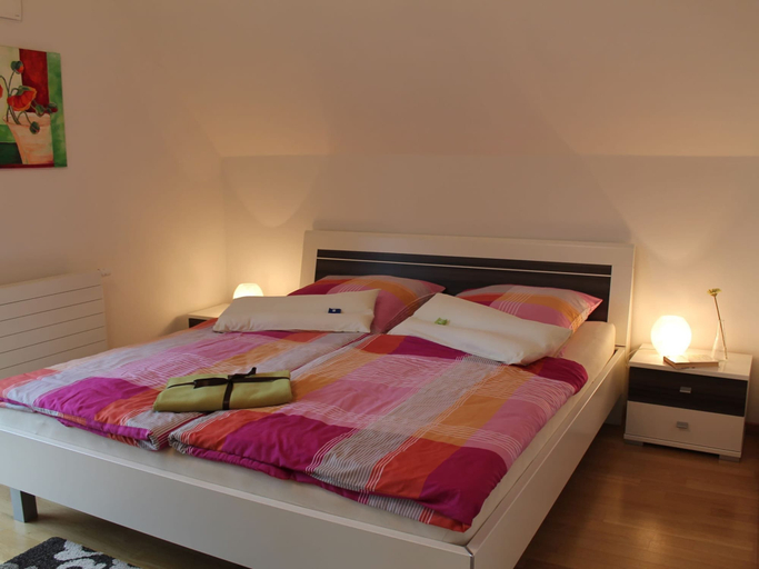 Bedroom, Charmante Ferienwohnung in Wismar am Hafen, Nordwestmecklenburg
