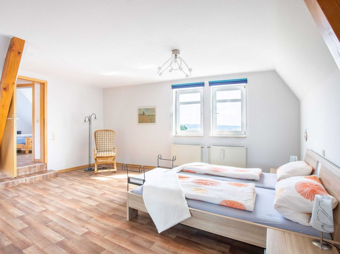 Bedroom 2, Heritage Apartment in Battenberg near Skiing, Waldeck-Frankenberg