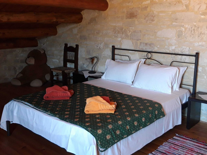 Bedroom 2, Spacious Villa in Margarites with Private Garden, Crete