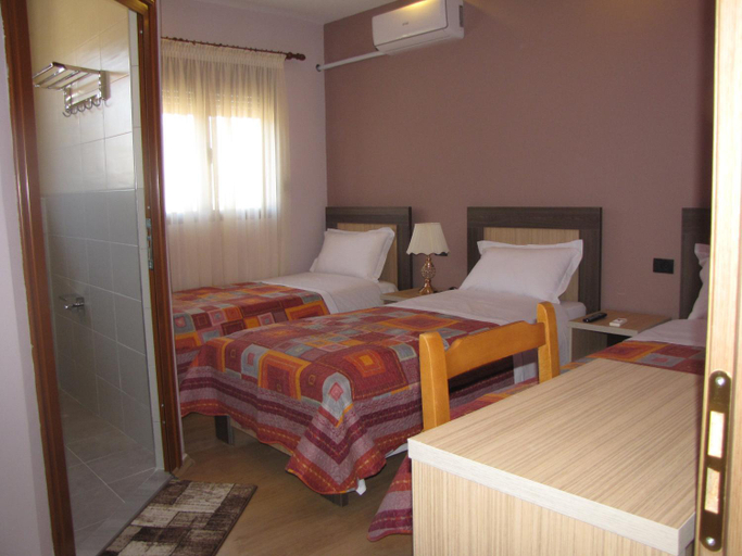 Others 3, Joan Guesthouse, Përmetit