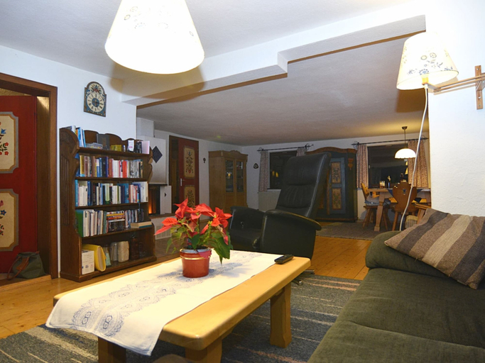 Others 5, Ferienhaus in Bayern mit Waldblick, Regen