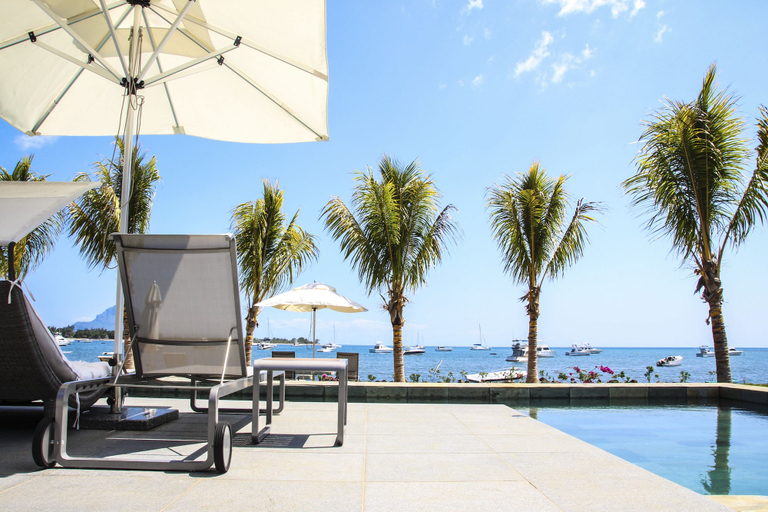 Sport & Beauty 4, Latitude Luxury Seafront Apartments, Black River