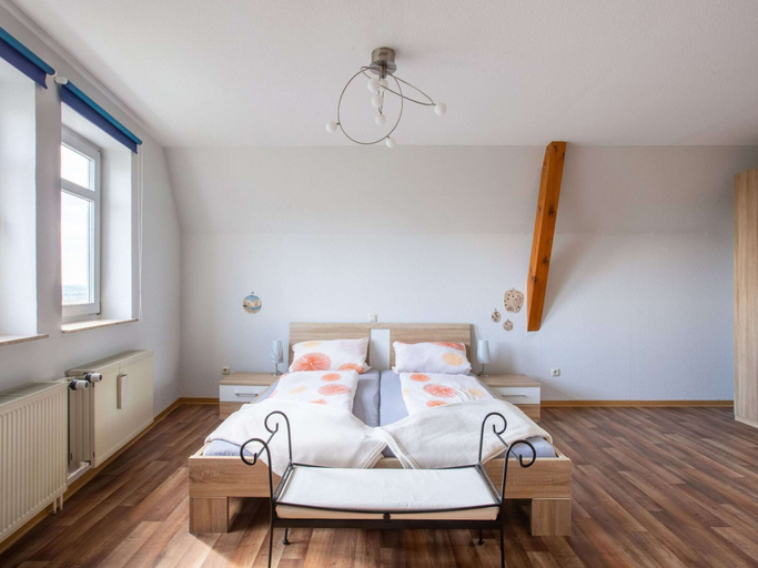 Bedroom 3, Heritage Apartment in Battenberg near Skiing, Waldeck-Frankenberg