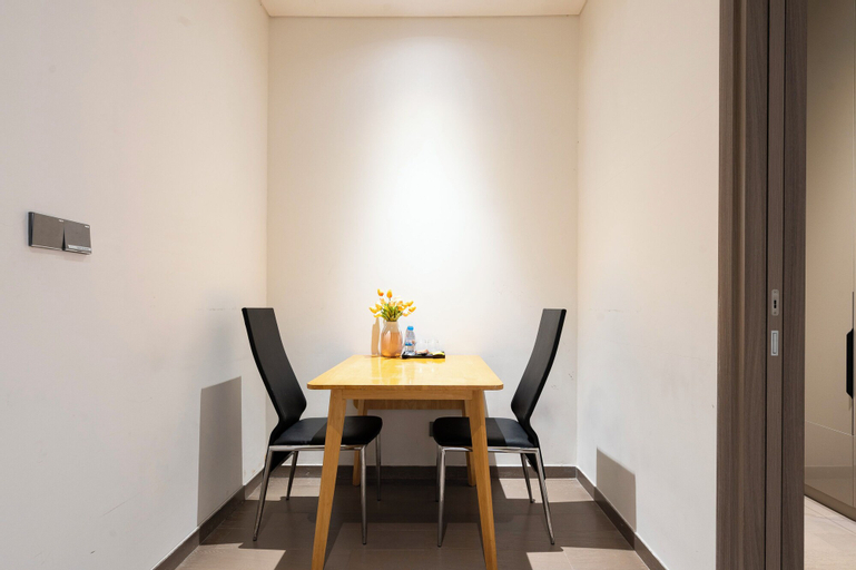 Dining Room 4