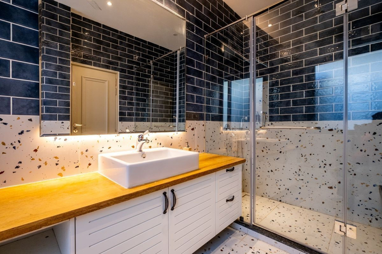 Bathroom 3, Luxury villa Anjuna Dreamer, North Goa