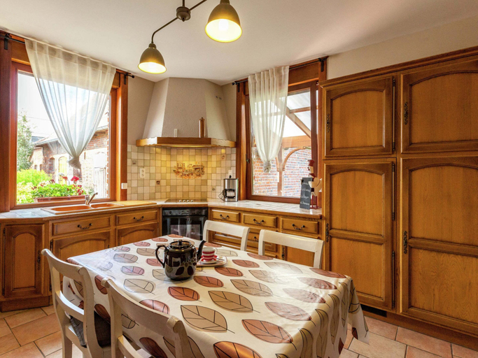 Others 5, Spacious Family Home, West-Vlaanderen