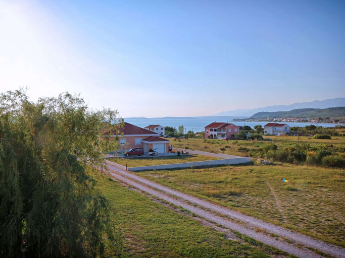 Others 5, Modern Ground Floor Apartment With Private Terrace Near the Sea, Ražanac