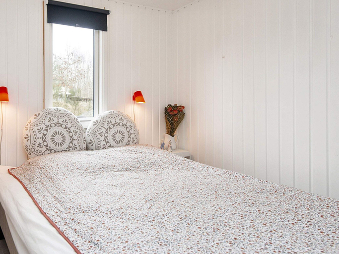 Room 3, 4 Person Holiday Home in Glesborg, Norddjurs