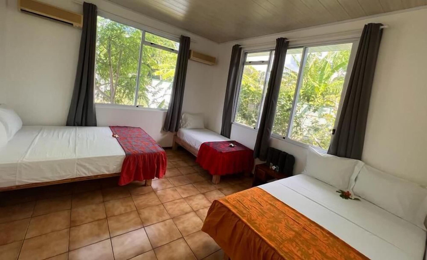 Bedroom 2, Pension Pare Lodge Tahiti