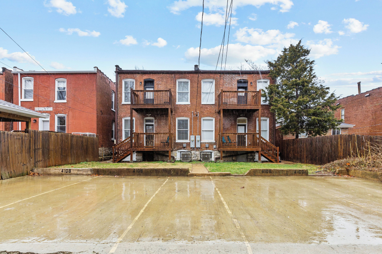 Exterior & Views 2, Cozy Shaw Sanctuary | JZ Vacation Rentals, Saint Louis