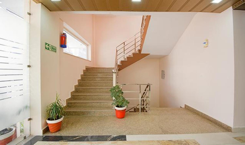 Public Area 2, Fabhotel Yamunotri Retreat, Garhwal