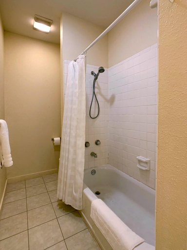 Bathroom 3, Schmitz Bed & Breakfast, Comal