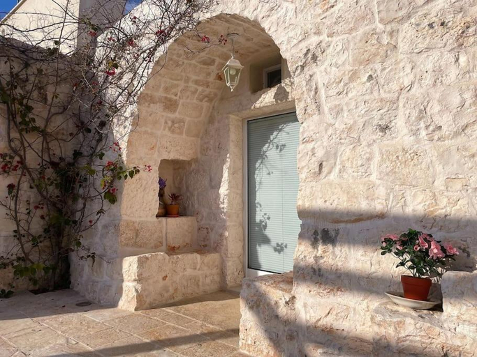 Others 3, Oasi del Trullo, Brindisi