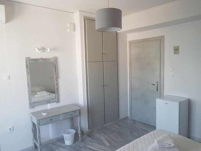 Bedroom 4, Vrahos, South Aegean