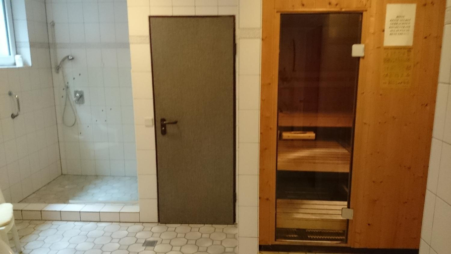 Others 3, Hotel Alexander, Oldenburg
