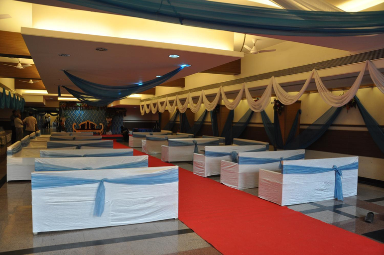 Food & Drinks 5, Hotel Sheela Shree Plaza, Jhansi