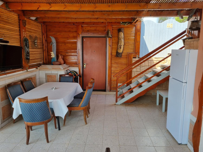 Others 3, Shefer Guesthouse