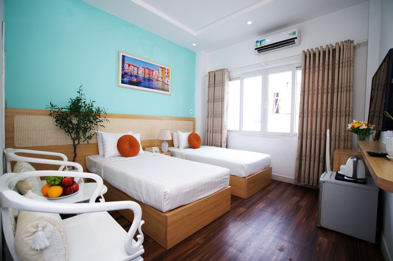 Bedroom 27