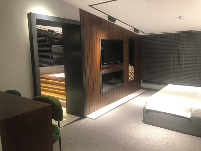 Bedroom 3, Zeytin Hotel, Bakırköy