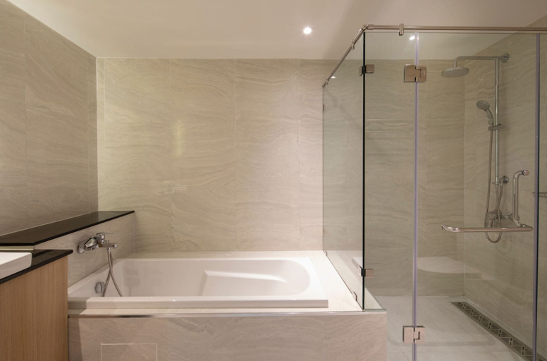 Bathroom 5, Eastin Resort Rayong, Ban Chang