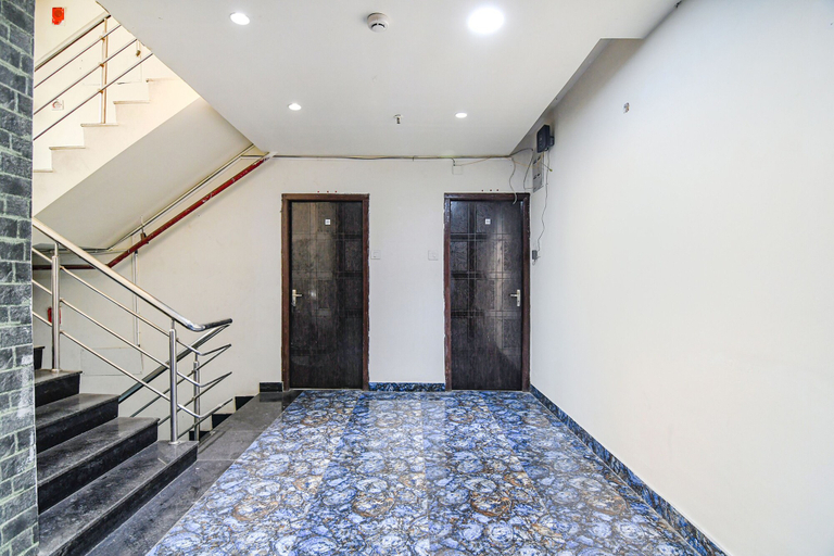 Others 5, Fabhotel Grand Hazra Inn, Kolkata