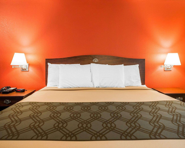 Bedroom 3, Econo Lodge Jefferson City, Cole