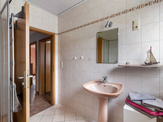 Bathroom 4, Idyllische Ferienwohnung in Lichtenhain, Sächsische Schweiz-Osterzgebirge