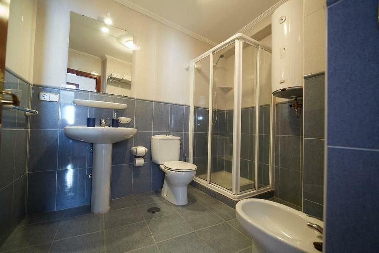 Bathroom, Corazón de Cudillero, Asturias