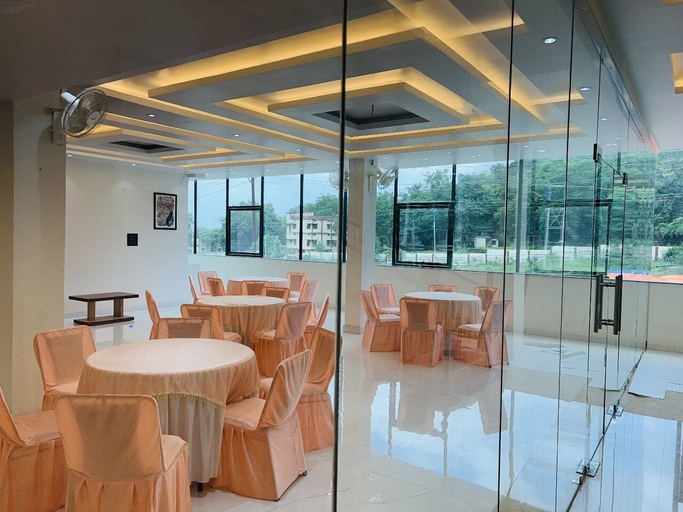 Others 5, Saini Hotel, Ramgarh