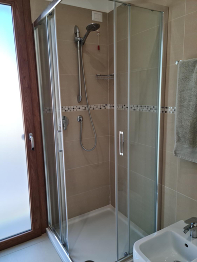 Bathroom 3, Villa Philip, Cagliari