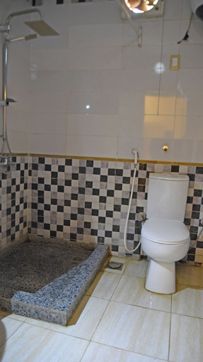 Bathroom 5, New Pyramids Paradise Hostel, Unorganized in Al Jizah
