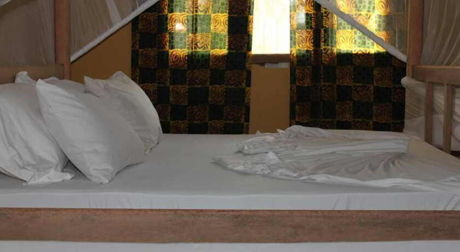 Bedroom 3, Mpole Bungalows, Kati