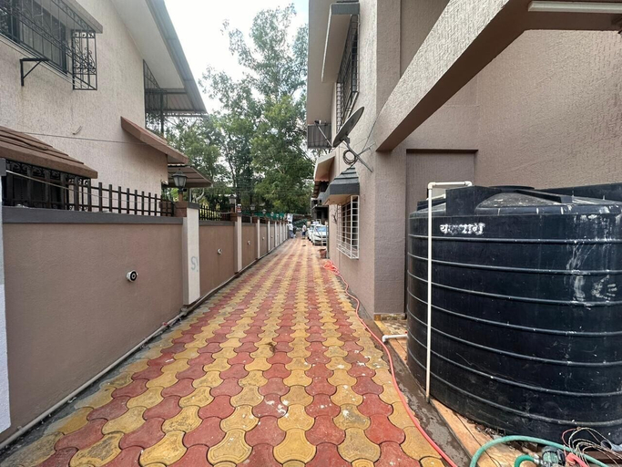 Others 4, Hills Berry Villa, Satara