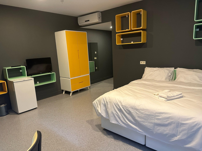 Bedroom 5, Aderans Hotel, Beyoğlu