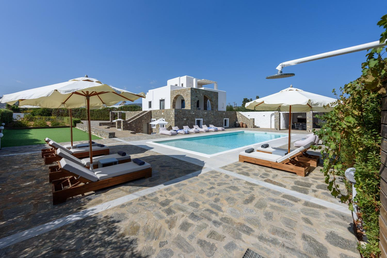 Sport & Beauty 2, Villa Isterni Paros, South Aegean